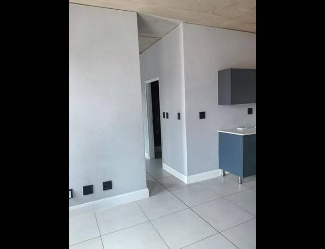 1 BEDROOM PROPERTY TO RENT IN FERNDALE